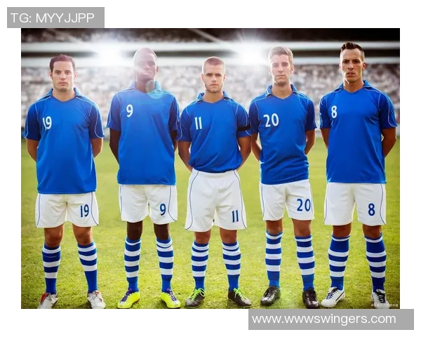 最男人的足球明星：他们如何在绿茵场上展现真正的男子气概与魅力